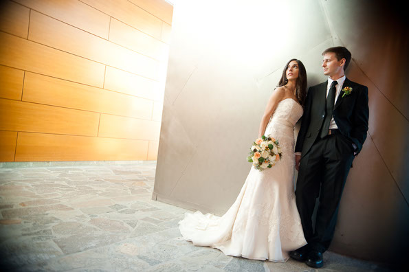 Bride and Groom photographed at the Hunter Museum in Chattanooga, TN.